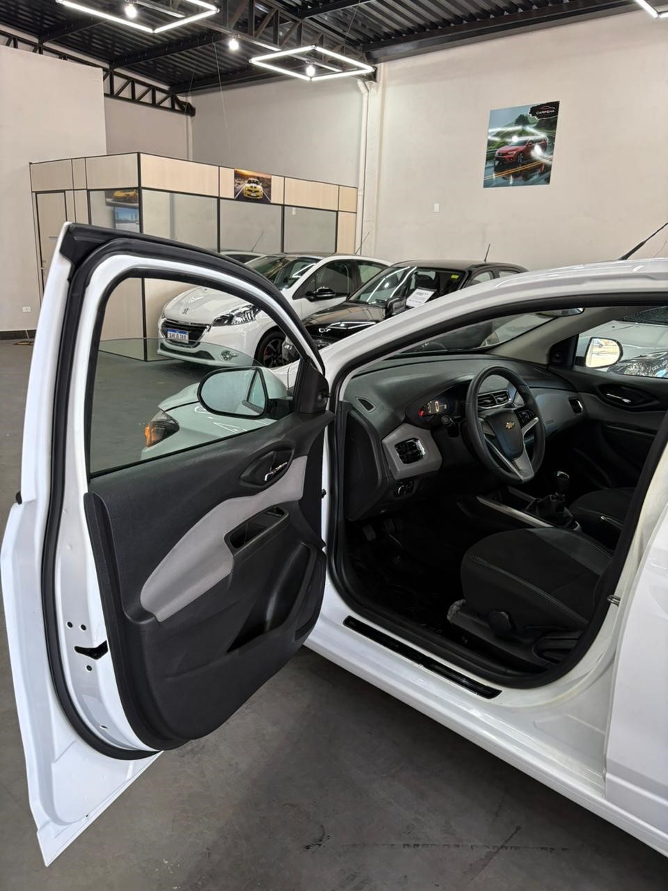 Chevrolet Onix 1.0 Mpfi LT 8V Flex - foto 12
