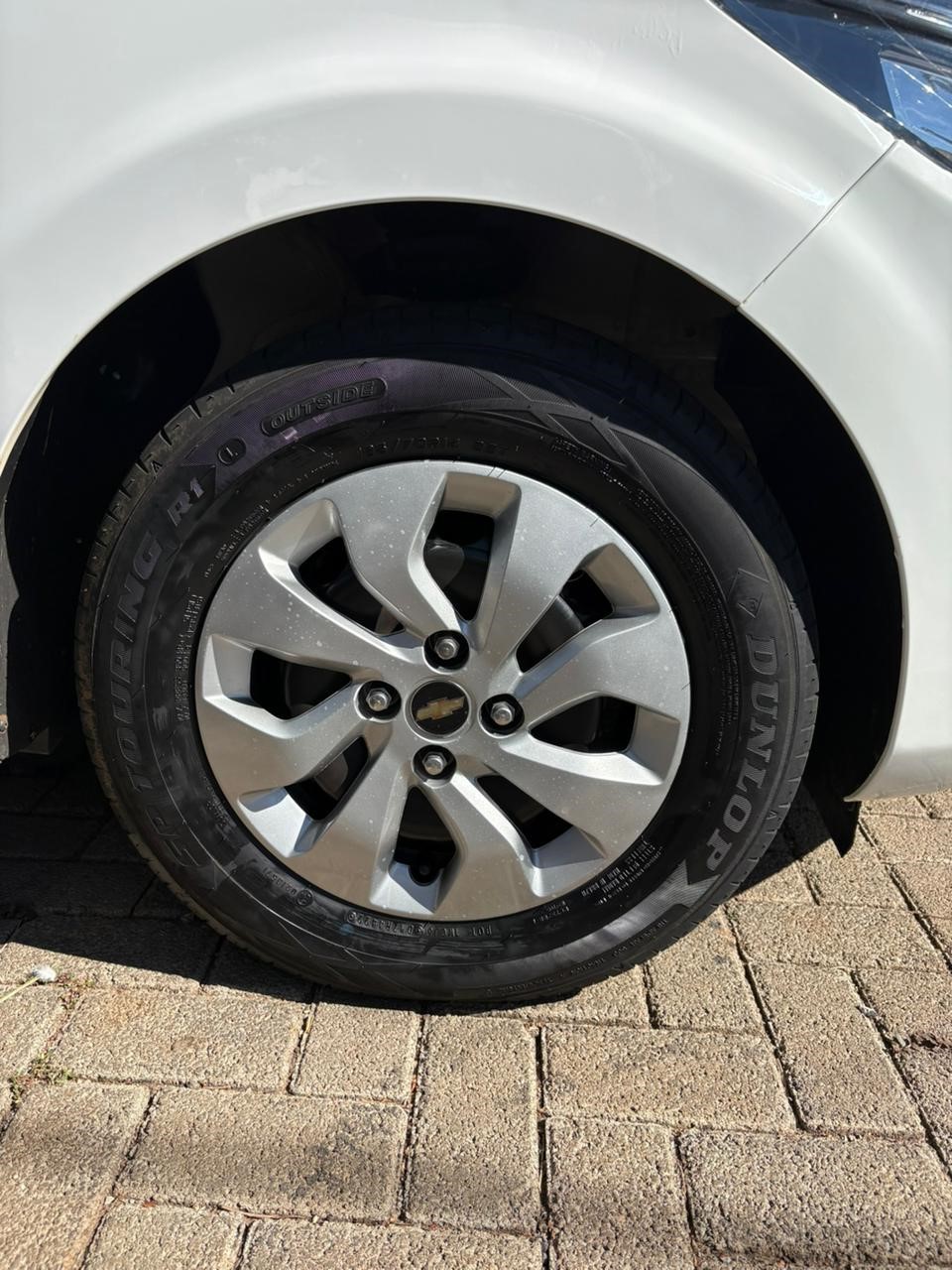 Chevrolet Onix 1.0 Mpfi LT 8V Flex - foto 3