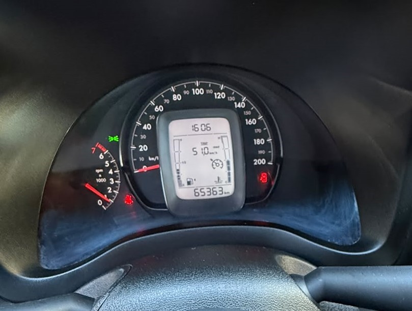 Fiat Strada 1.4 Elx Flex - foto 6