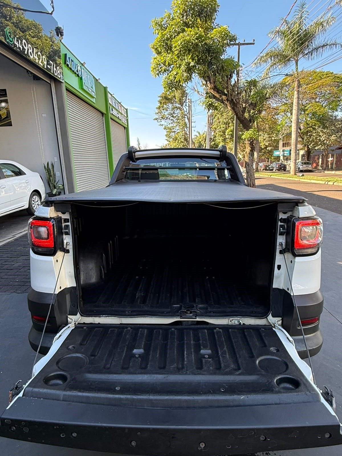 Fiat Strada 1.4 Elx Flex - foto 16